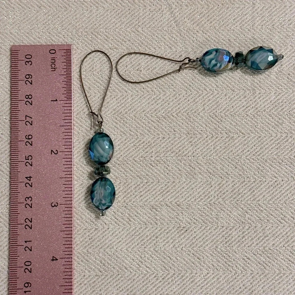 Handmade Teal Oil Slick Effect Glass Bead Kidney Wire Antique Brass Earrings - Picture 4 of 5